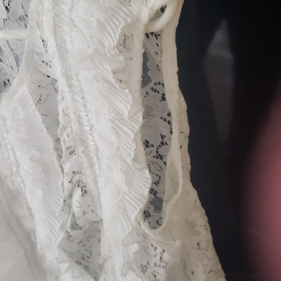 1 M Left 💕NEW POL lace pleated ruffle top - Picture 11 of 14